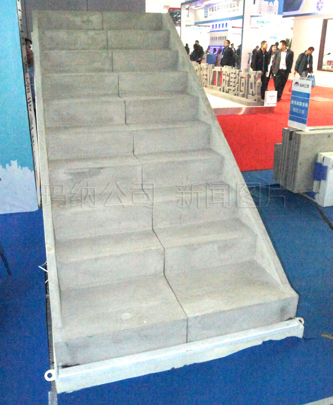 ��ʽ¥�ݡ����ų�����¥��